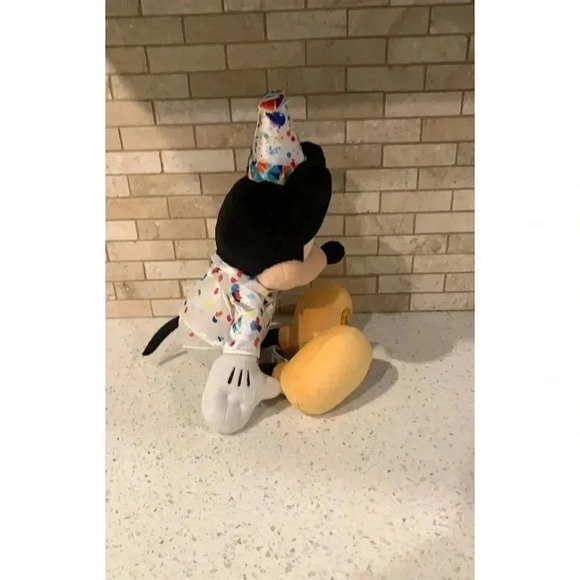 Rare Mickey Mouse Plush 90th Anniversary Birthday Outfit Disney Parks b25 - Picture 4 of 6